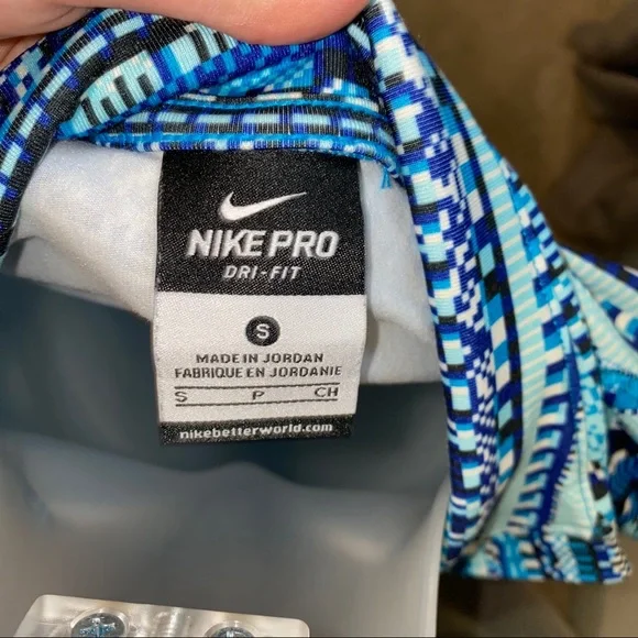 Nike Dri fit blue patterned quarter zip - Picture 7 of 7